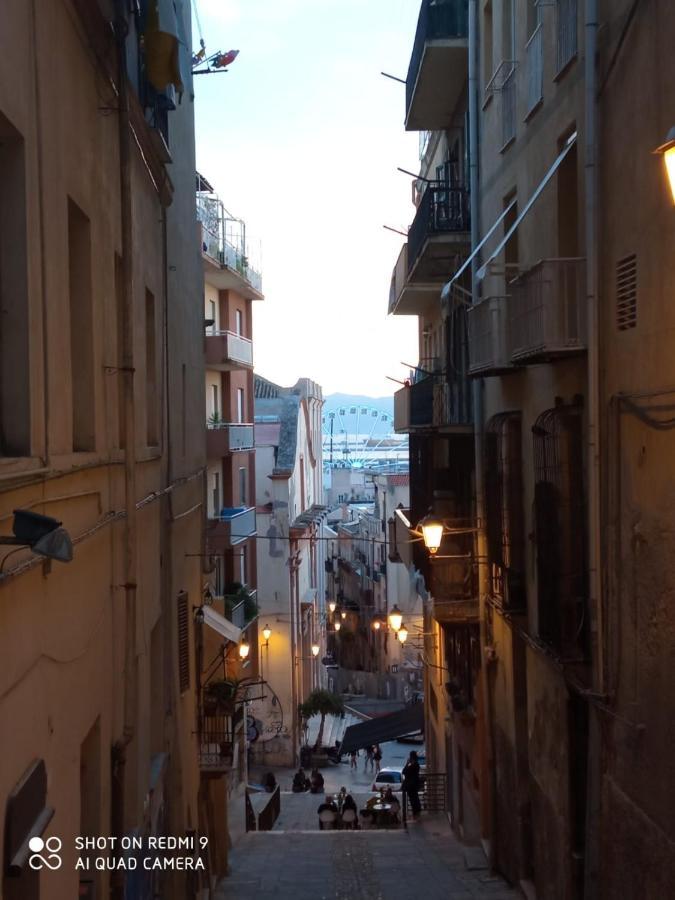 Casetta Alu' - Il Tuo Nido A Stampace Cagliari Bagian luar foto